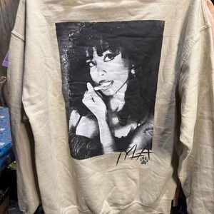 Tyla music unisex Hoodie NWOT Cream colorway size Medium